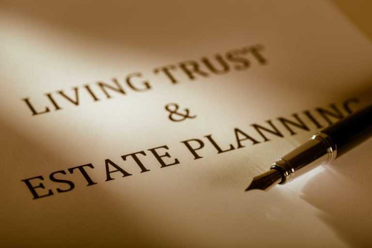 who needs a living trust